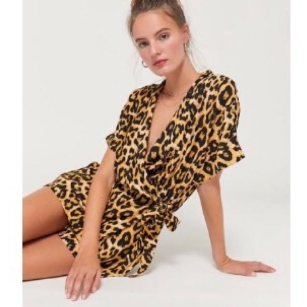 Urban Outfitters Cheetah Print Romper (size XS)